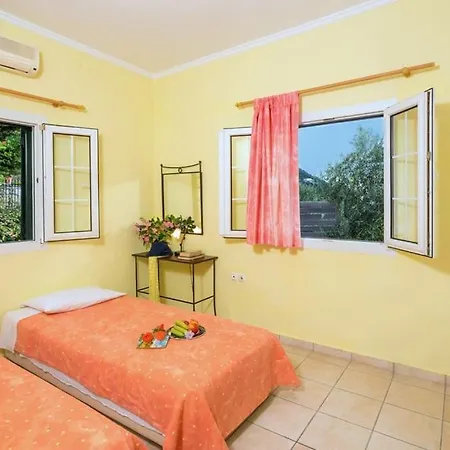 Hellena Villa